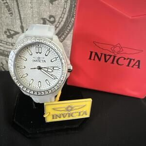 Invicta Celestial Women’s Watch 37MM 50201 white silicone band. HOT !